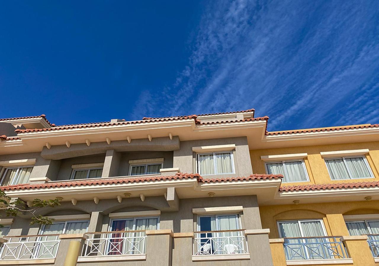 Fully Equipped Apartments Pool & Mountains View In Porto Sharm Resort מראה חיצוני תמונה